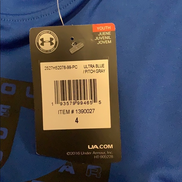 NWT Under Armour 3 piece set (2 Shirts, 1 Shorts) - Picture 4 of 14